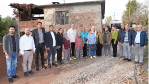 Alanya’da ihtiyaç sahibi aileye konteyner ev desteği – Birlik Haber Ajansı