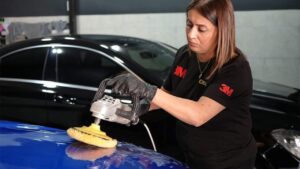 “Erkeklerin işine kadın dokunuşu: Antalya’nın usta boyacısı” – Birlik Haber Ajansı