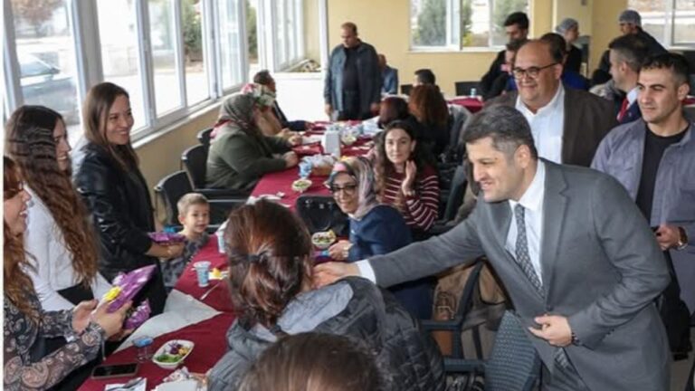 Keçiborlu’da 24 Kasım öğretmenler günü kutlandı – Birlik Haber Ajansı