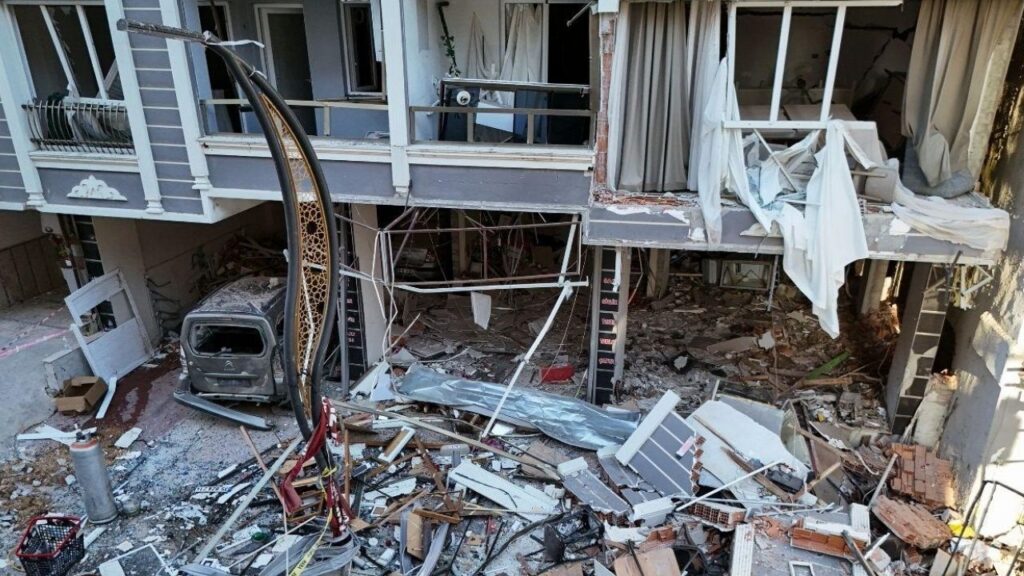 İzmir’de 5 kişinin hayatını kaybettiği patlama davasında karar çıktı – Birlik Haber Ajansı