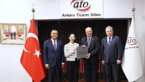 Kamboçya Ticaret Bakanı ATO’da: Ticarette 1 milyar dolar hedefi – Birlik Haber Ajansı