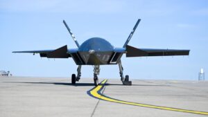 KIZILELMA’dan tarihi başarı: Simüle atışta F-16’ya tam isabet – Birlik Haber Ajansı