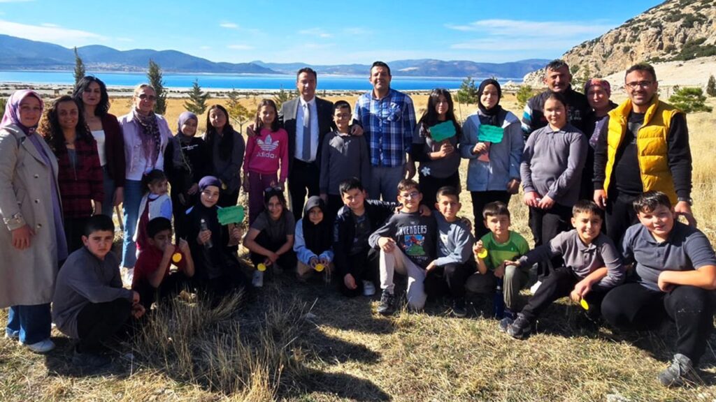 İmam Hatipli öğrencilerden Salda’ya yeşil dokunuş – Birlik Haber Ajansı