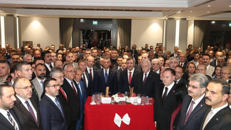 Kars Milletvekili Adem Çalkın, KKTC’nin 42. kuruluş yıl dönümü resepsiyonuna katıldı – Birlik Haber Ajansı