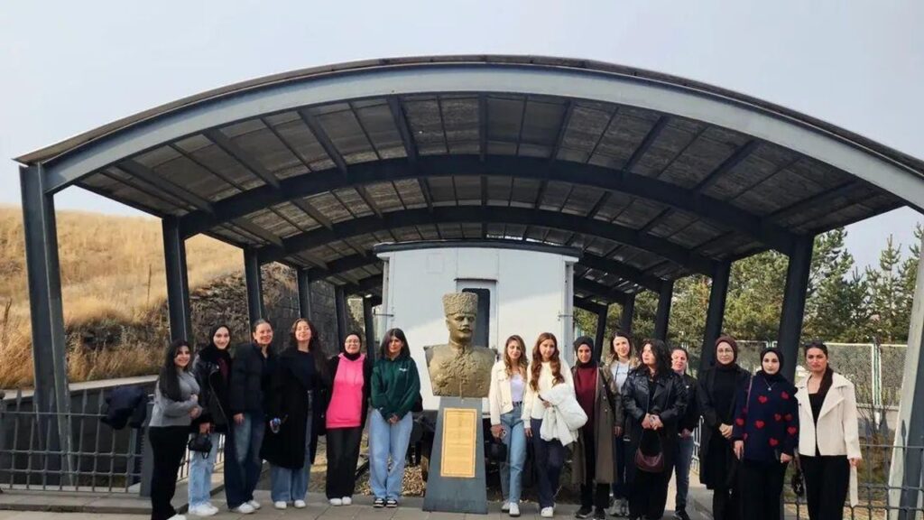 Sarıkamış’ta öğrencilerden tarih yolculuğu – Birlik Haber Ajansı