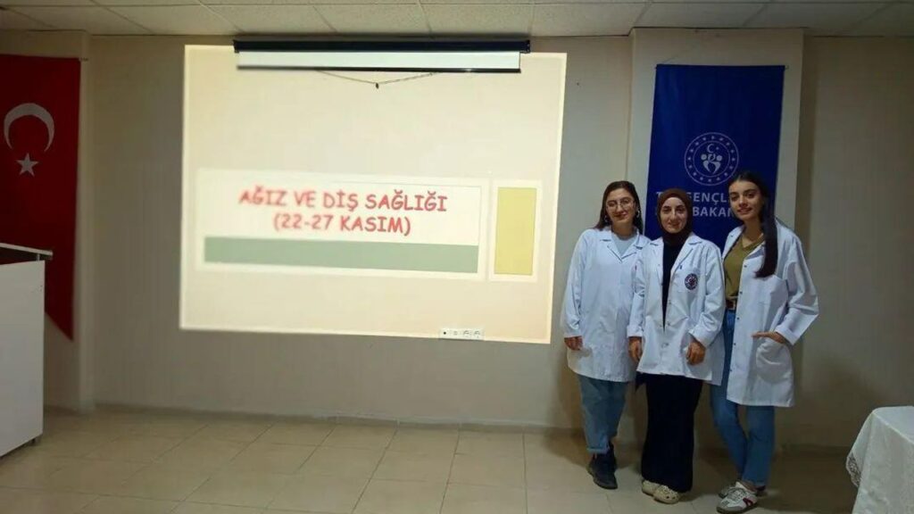 ‘Ağız ve Diş Sağlığı Haftası’nda Murat Çobanoğlu Yurdu’nda farkındalık etkinliği – Birlik Haber Ajansı