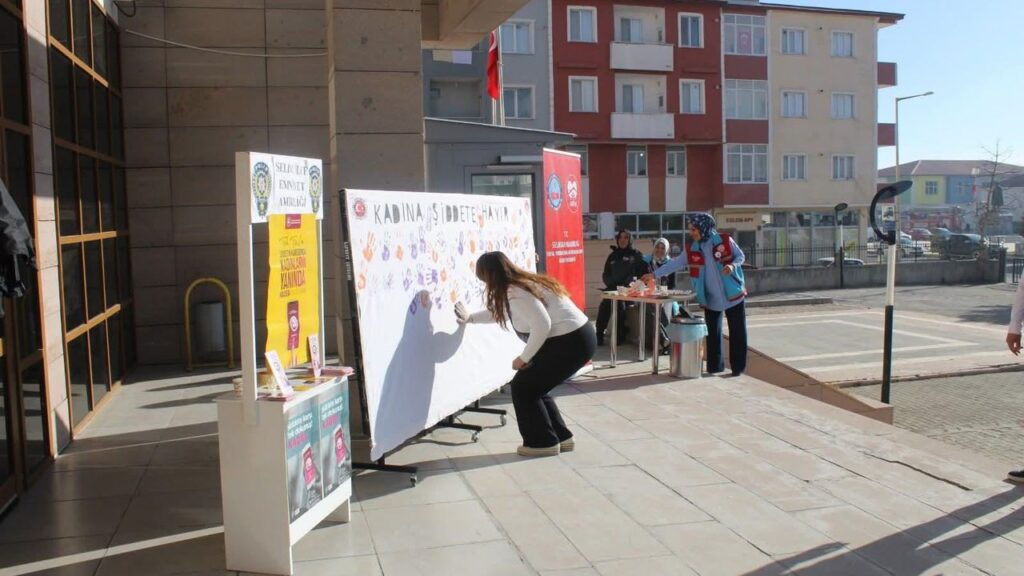 Selim’de 25 Kasım’a özel farkındalık etkinliği – Birlik Haber Ajansı