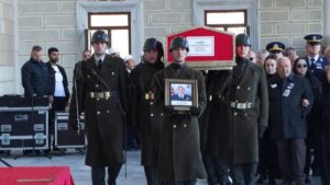 Şehit Hava Pilot Yarbay Gökhan Korkmaz, son yolculuğuna uğurlandı – Birlik Haber Ajansı
