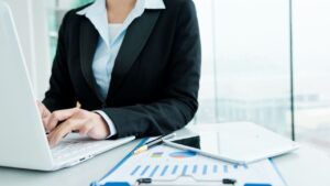 Sigortalı genç kadın sayısı 1 yılda 70 bin arttı – Birlik Haber Ajansı