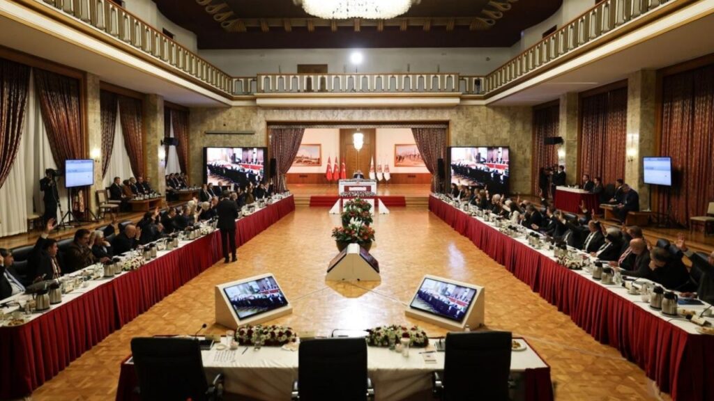 Tarihi komisyon İmralı’ya gidiyor: Oylamadan 32 evet çıktı – Birlik Haber Ajansı