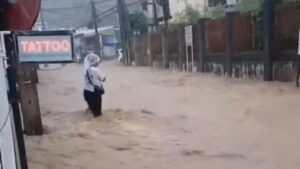 Tayland’ın Güneyinde sel felaketi: Ölü sayısı 145’e yükseldi – Birlik Haber Ajansı