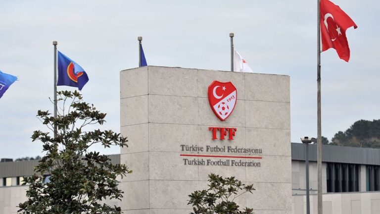 Hakem ve kulüp yöneticilerine bahis operasyonu: 19 kişi adliyeye sevk edildi – Birlik Haber Ajansı