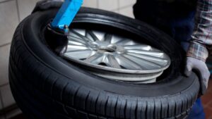 Ticari araçlarda zorunlu kış lastiği dönemi başladı – Birlik Haber Ajansı