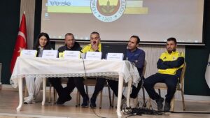 Fenerbahçe Spor Okulları yönetimi, ailelerle bir araya geldi – Birlik Haber Ajansı