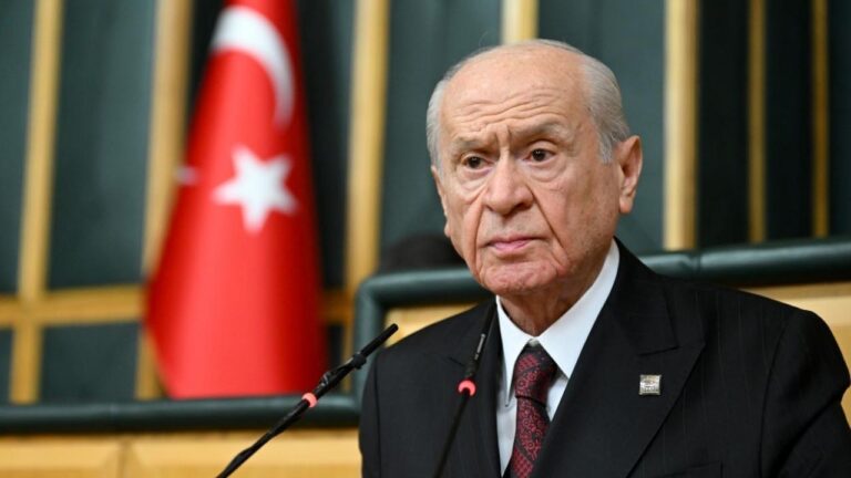 Bahçeli: Türk bayrağı bağımsızlığımızın simgesidir – Birlik Haber Ajansı
