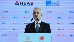 Bakan Uraloğlu: Sabiha Gökçen, Avrupa’nın en hızlı büyüyen havalimanı – Birlik Haber Ajansı