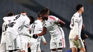 Beşiktaş, Fatih Karagümrük deplasmanından 3 puanı iki golle aldı – Birlik Haber Ajansı