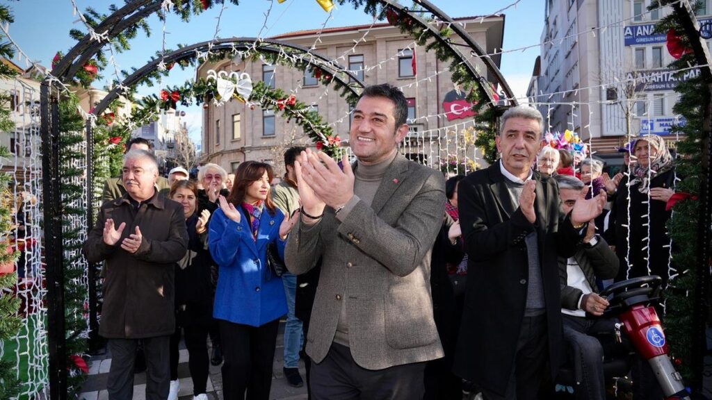 Giresun Belediyesi Yılbaşı Çarşısı açıldı – Birlik Haber Ajansı