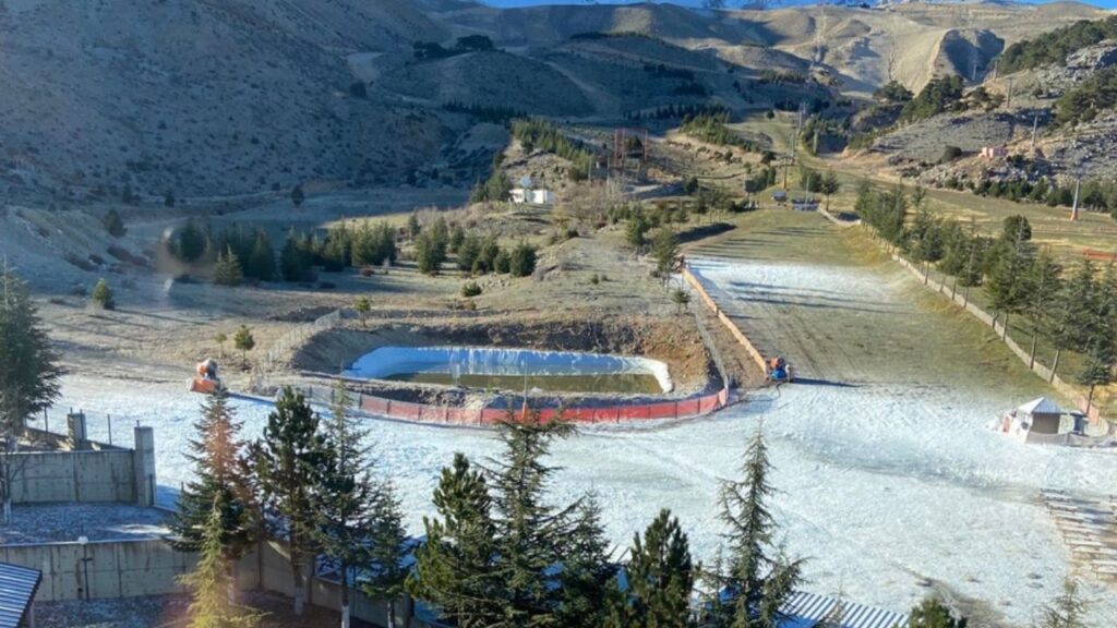 Davraz Kayak merkezi’nde suni karlama dönemi başladı – Birlik Haber Ajansı