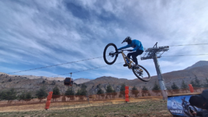 Davraz’da adrenalin ve doğa buluşuyor: Dağ bisikleti pistleri ulusal arenaya hazır – Birlik Haber Ajansı