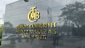 Kredi kartı faizlerinde yeni düzenleme Resmi Gazete’de yayımlandı – Birlik Haber Ajansı
