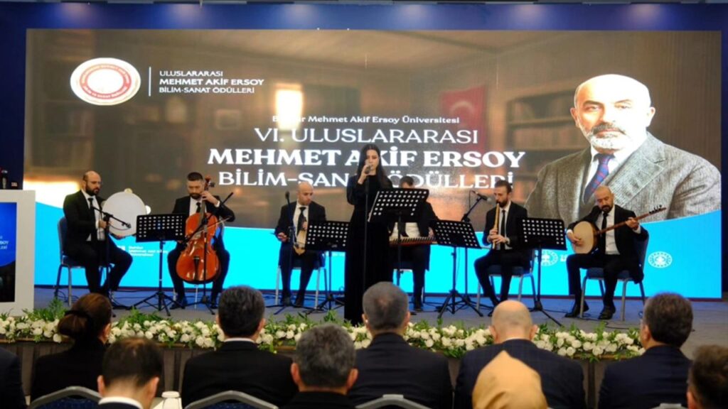 Uluslararası MAKÜ Bilim ve sanat ödülleri Burdur’da sahiplerini buldu – Birlik Haber Ajansı