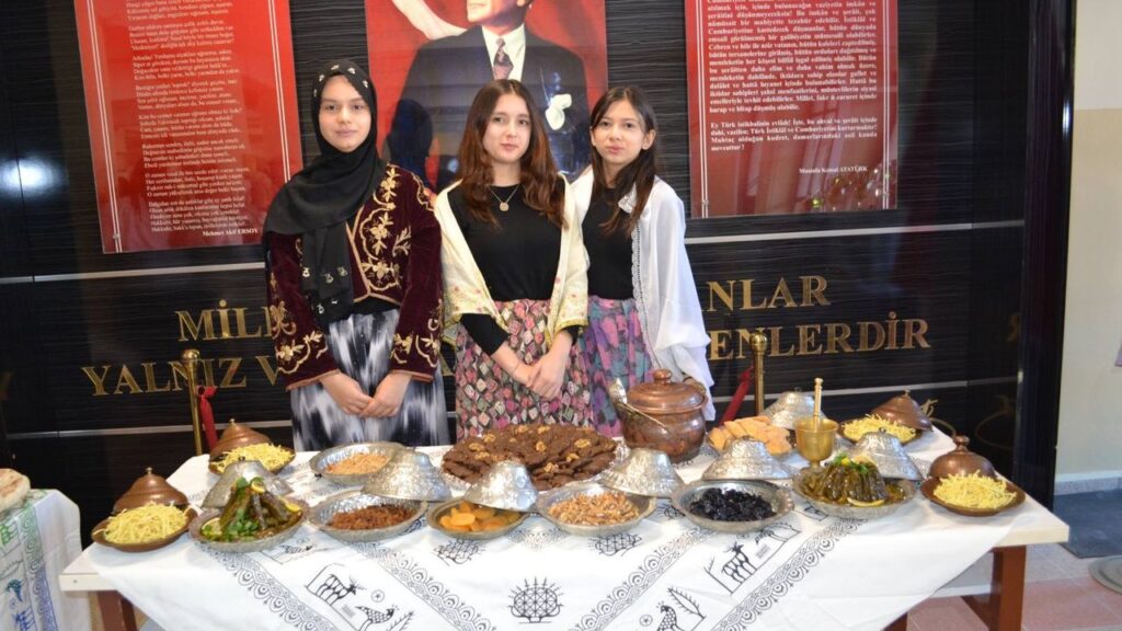 Beypazarı’nda Yatırım ve Türk Malları Haftası kutlaması – Birlik Haber Ajansı