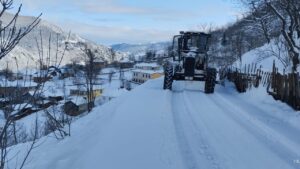 Büyükşehir ekipleri kış nöbetinde – Birlik Haber Ajansı