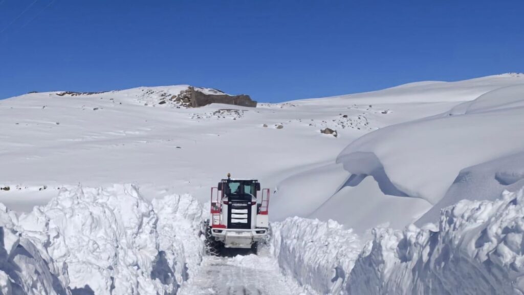 Beytüşşebap’ta kar kalınlığı bazı bölgelerde 2 metreyi aştı – Birlik Haber Ajansı