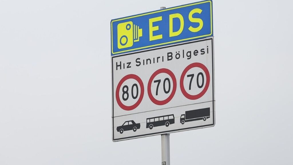 Kara yollarında 58 bin hız tabelası söküldü – Birlik Haber Ajansı