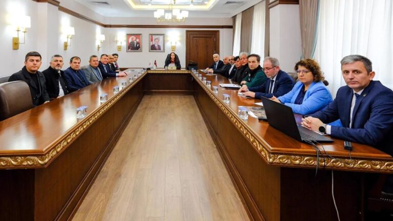 Burdur Karamusa için kritik su zirvesi – Birlik Haber Ajansı