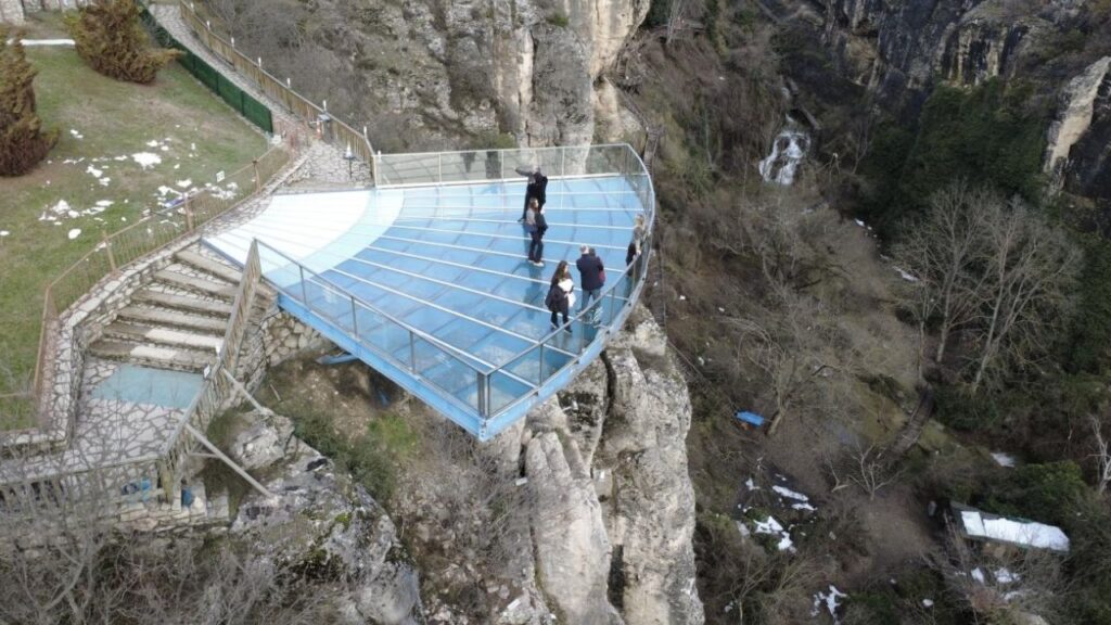 Safranbolu Cam Terası’na yoğun ilgi – Birlik Haber Ajansı