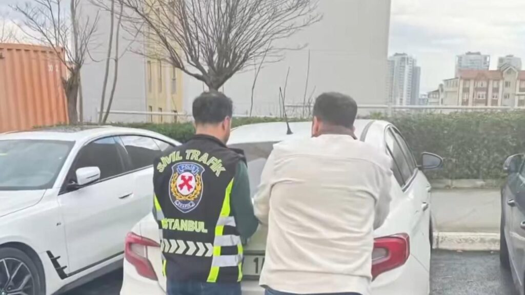 Esenyurt’ta trafikte cam kırarak saldıran sürücü yakalandı – Birlik Haber Ajansı