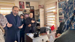 Vekil Özyürek’ten, ailelere destek – Birlik Haber Ajansı