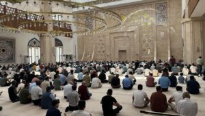 Kars’ta Eller Berat Kandili için semaya kalktı – Birlik Haber Ajansı