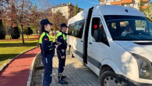 Artvin’de okul çevreleri ve servis araçlarına sıkı denetim – Birlik Haber Ajansı