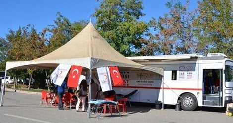 Adıyaman Üniversitesi Öğrencilerinden Kan Bağışına Destek