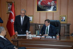 Başbakan Adıyaman Belediye Başkanı F. Hüsrev Kutlu’ya Hayırlı Olsun Ziyaretinde Bulundu