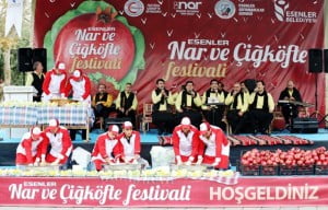 İstanbul’da Adıyaman’lıların Esenler Nar ve Çiğköfte Festivali